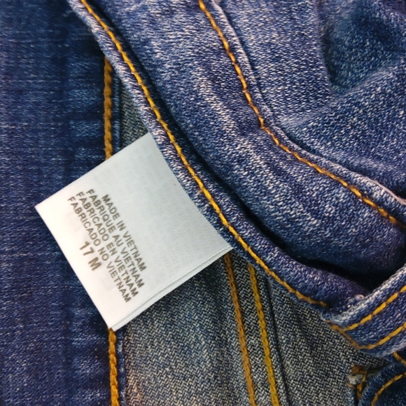 Levi's - Picture 4 of 4